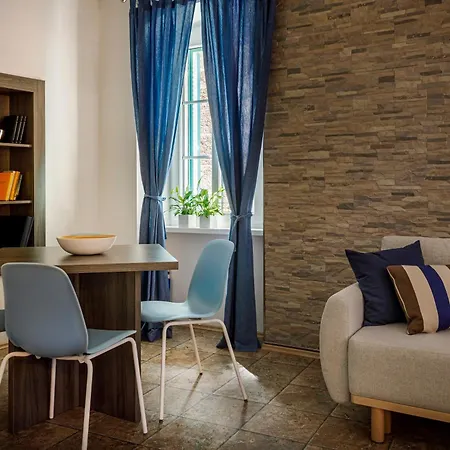 Old Town And Apartment Porec